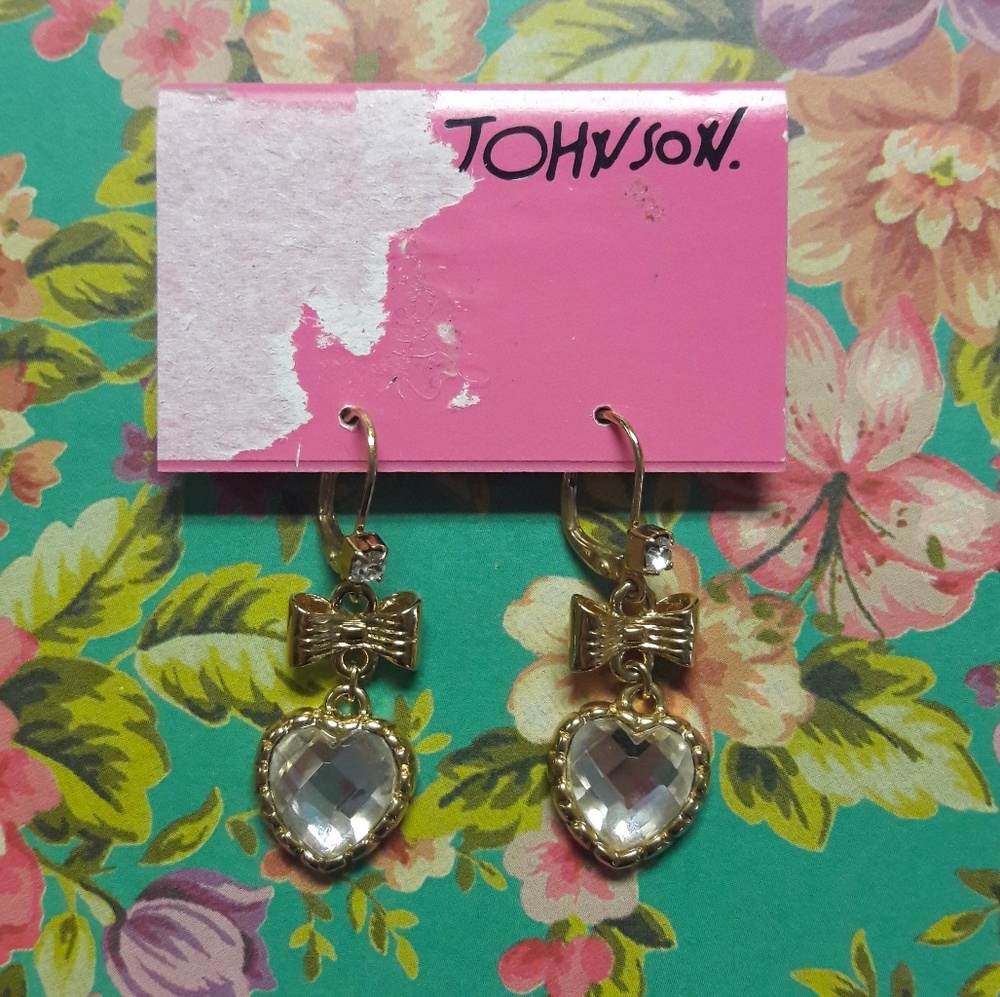 Betsey Johnson heart rhinestone bow earrings